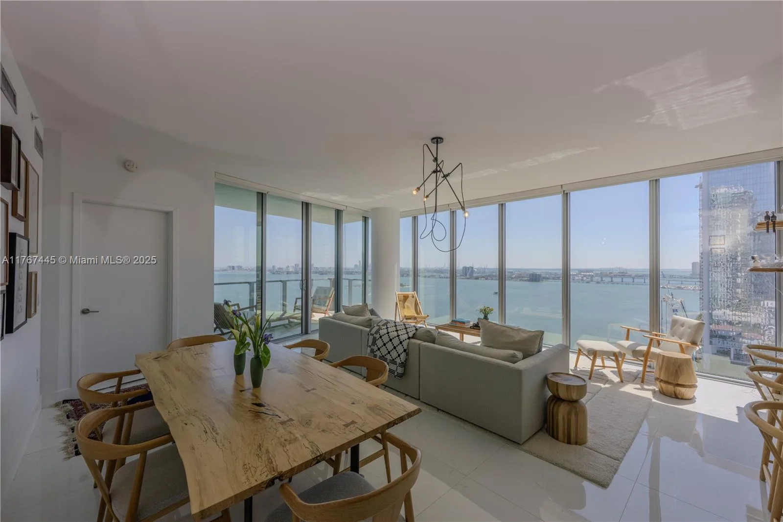 2900 NE 7th Ave # 2407, Miami, FL 33137 photo 2