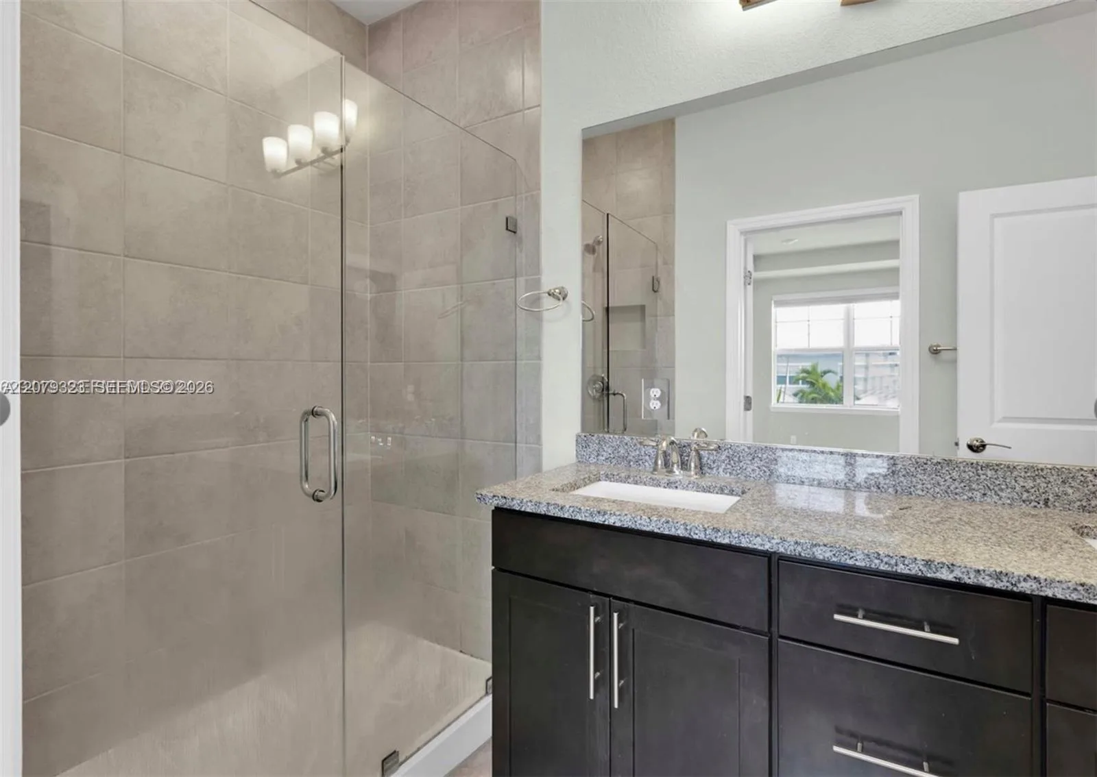 1240 Eucalyptus Dr # 2, Hollywood, FL 33021 photo 13