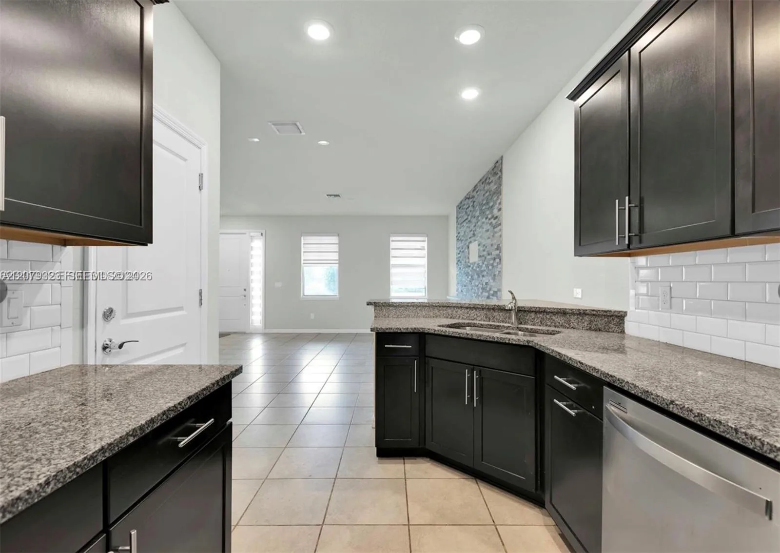 1240 Eucalyptus Dr # 2, Hollywood, FL 33021 photo 7