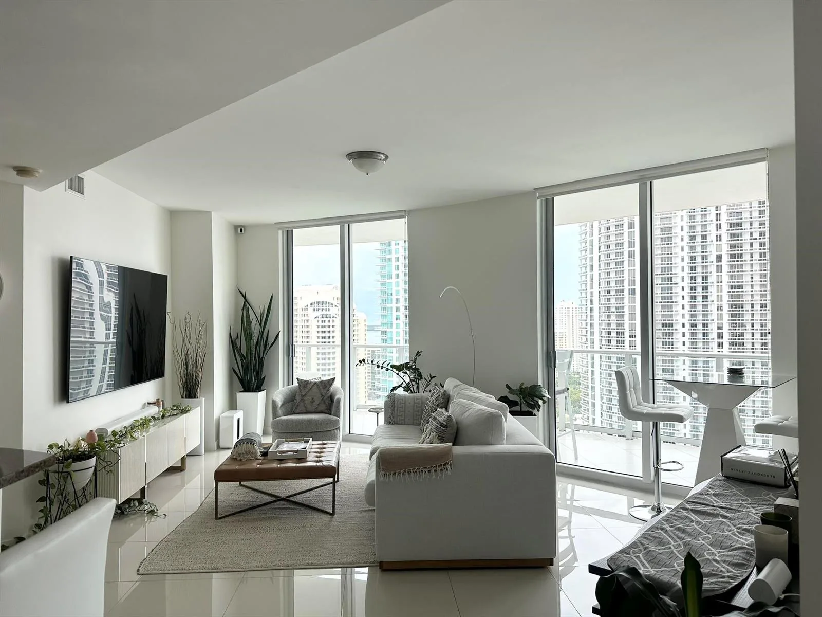 300 S BISCAYNE Boulevard # T-2208, Miami, FL 33131 photo 4