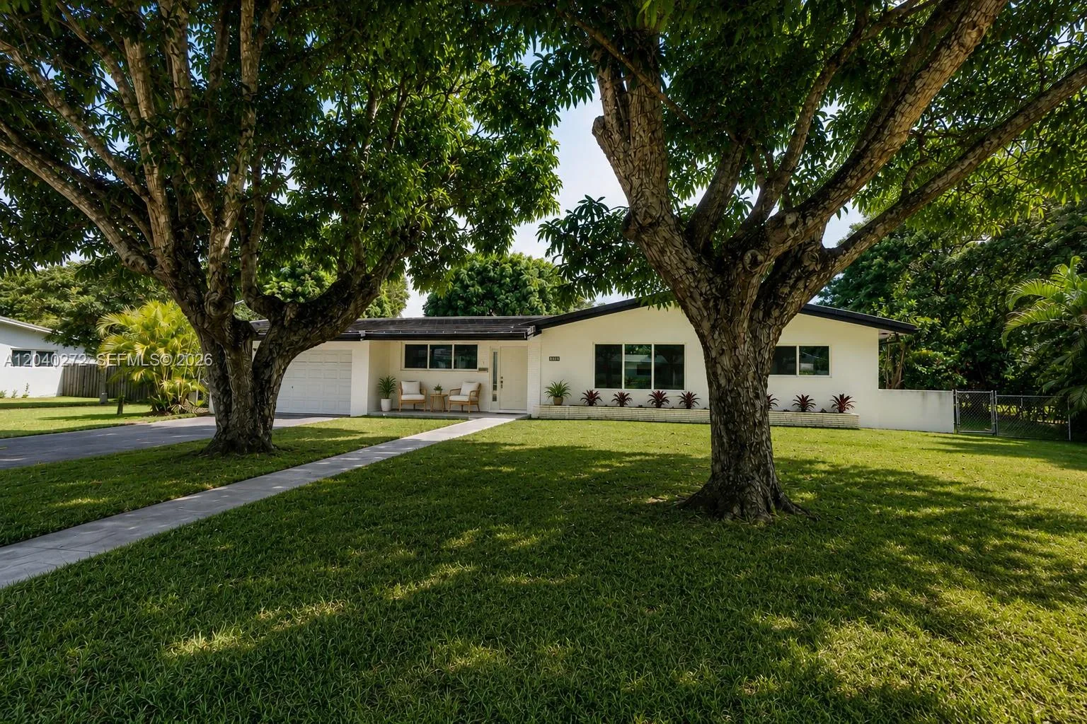 8265 SW 149th Dr, Palmetto Bay, FL 33158