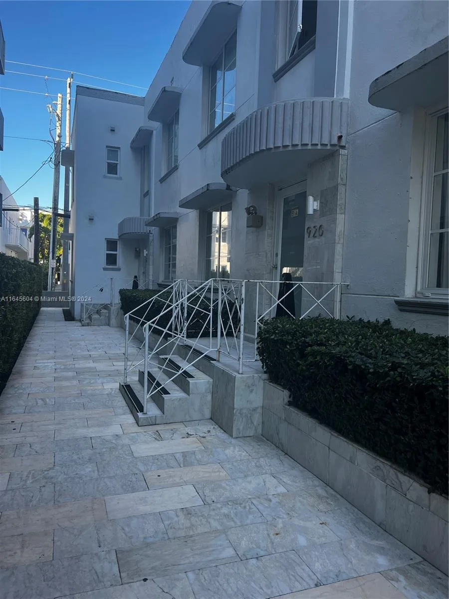 920 Jefferson Ave # 3, Miami Beach, FL 33139 photo 2