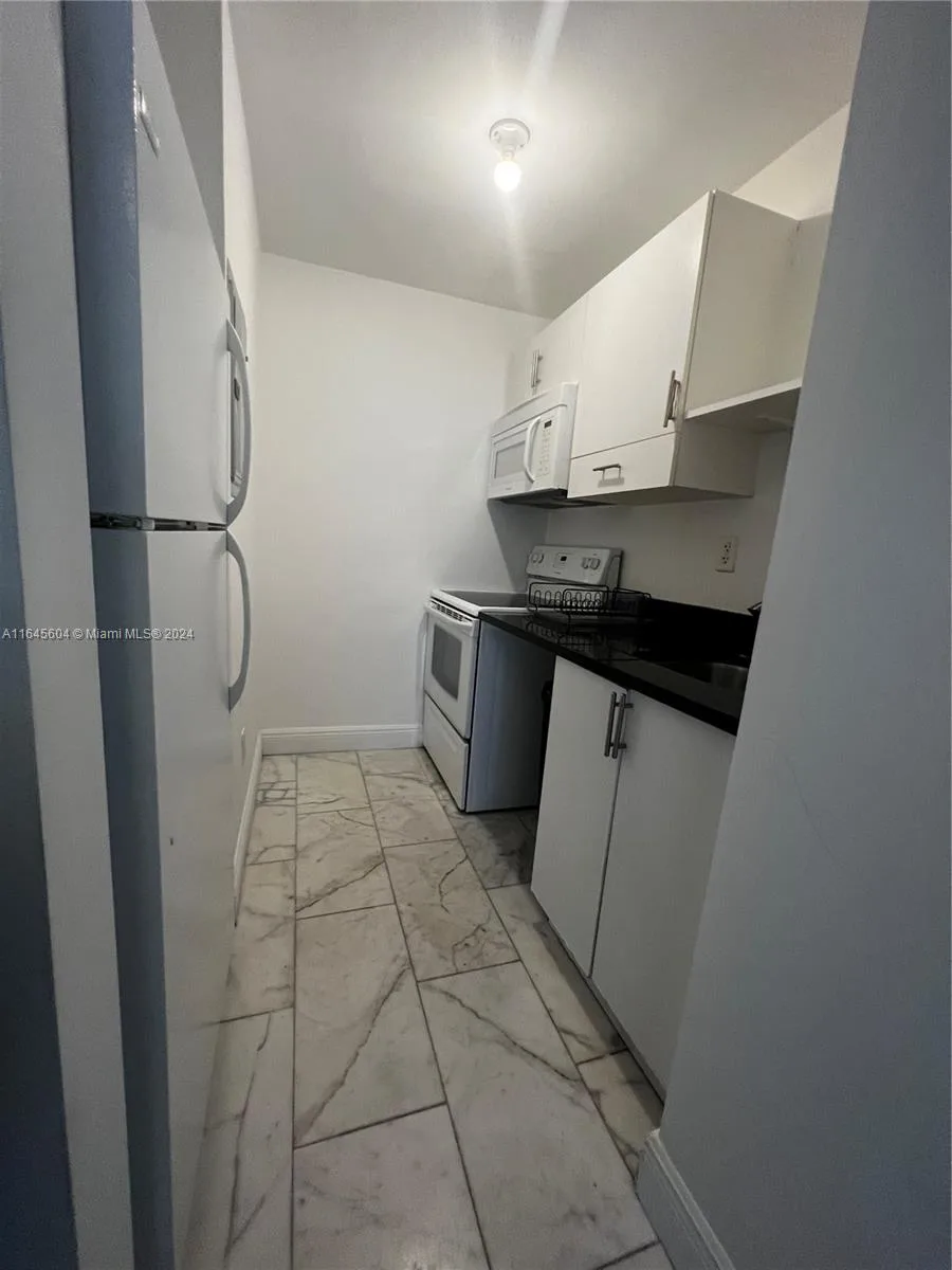 920 Jefferson Ave # 3, Miami Beach, FL 33139 photo 3
