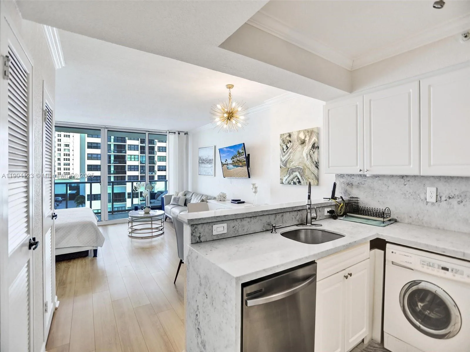 2501 S Ocean Dr # 505, Hollywood, FL 33019 photo 2