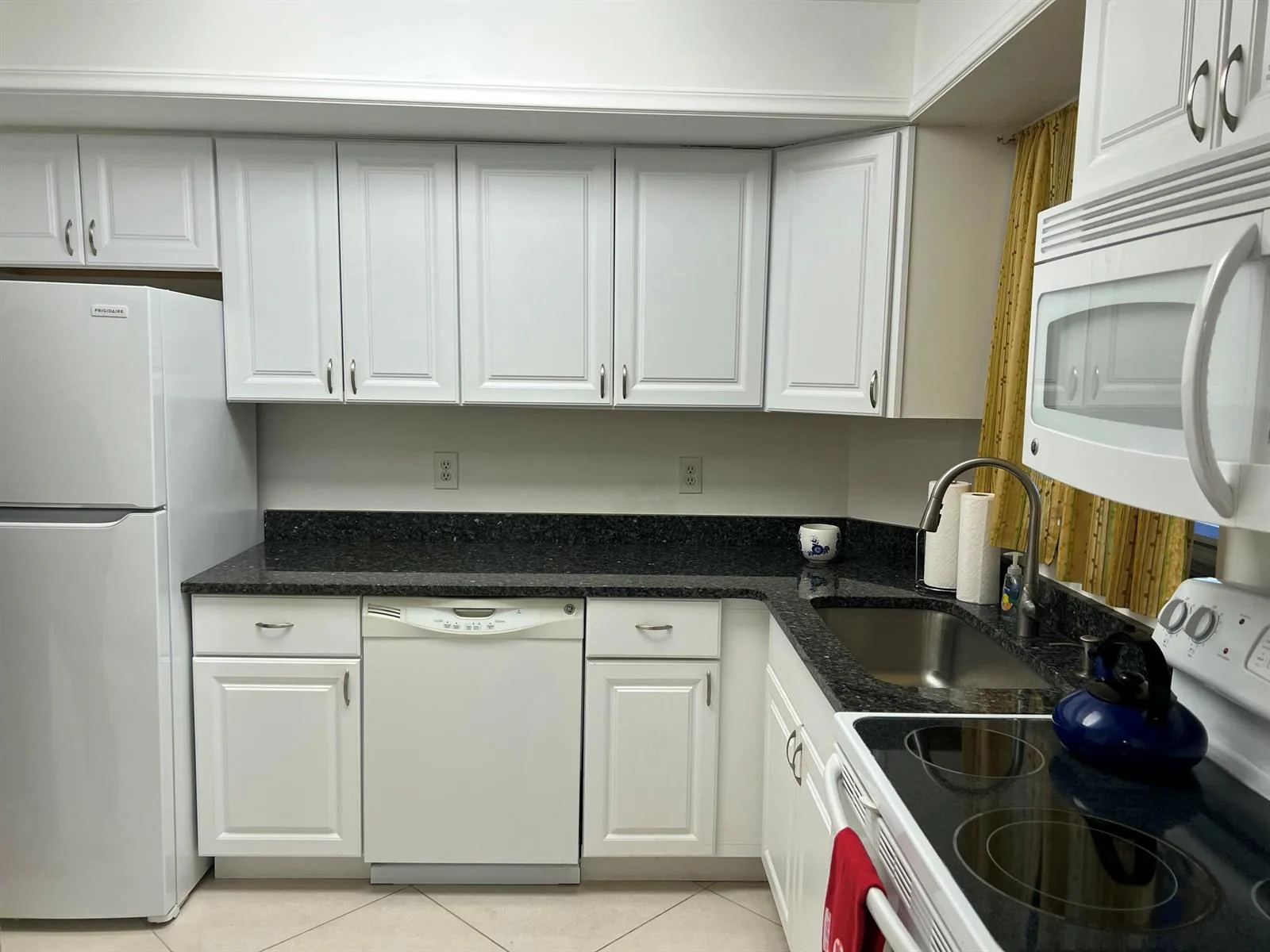 18081 SE Country Club Drive # 7-69, Jupiter, FL 33469 photo 3