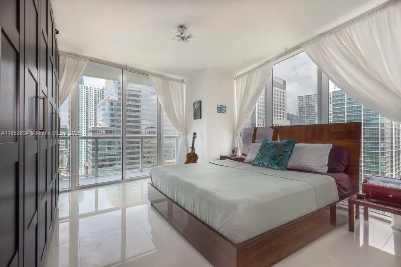 495 Brickell Ave # 2911, Miami, FL 33131