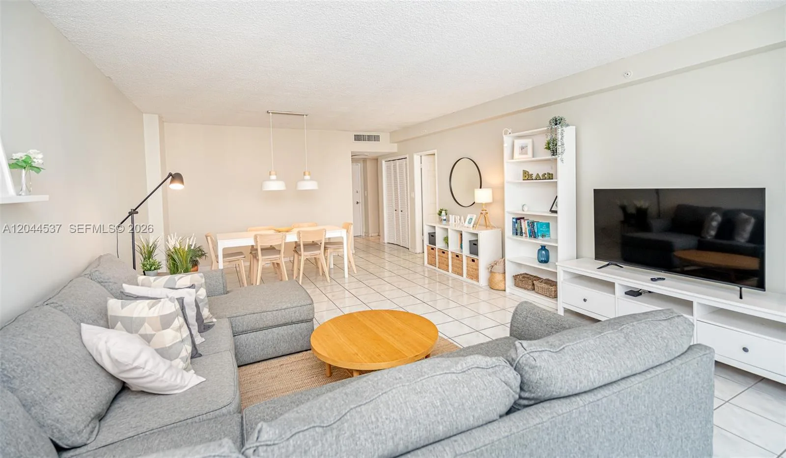 5601 Collins Ave # 1517, Miami Beach, FL 33140