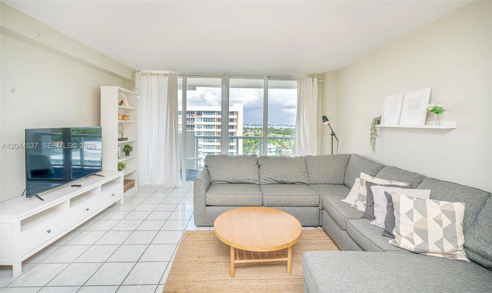 5601 Collins Ave # 1517, Miami Beach, FL 33140 photo 8