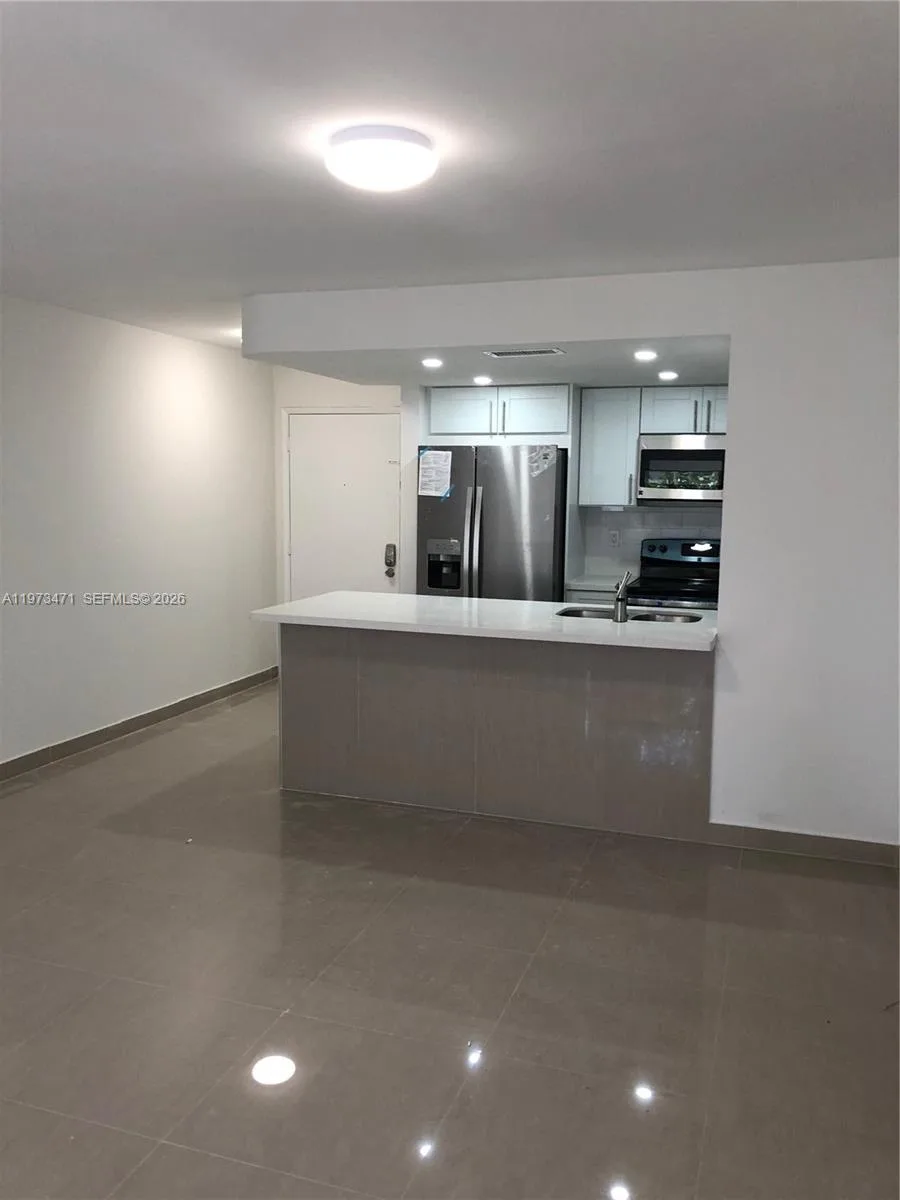 8883 Fontainebleau Blvd # 101-A, Miami, FL 33172 photo 4