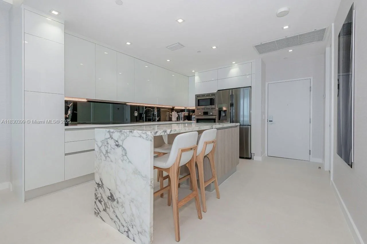 2301 Collins Ave # PH20, Miami Beach, FL 33139 photo 6