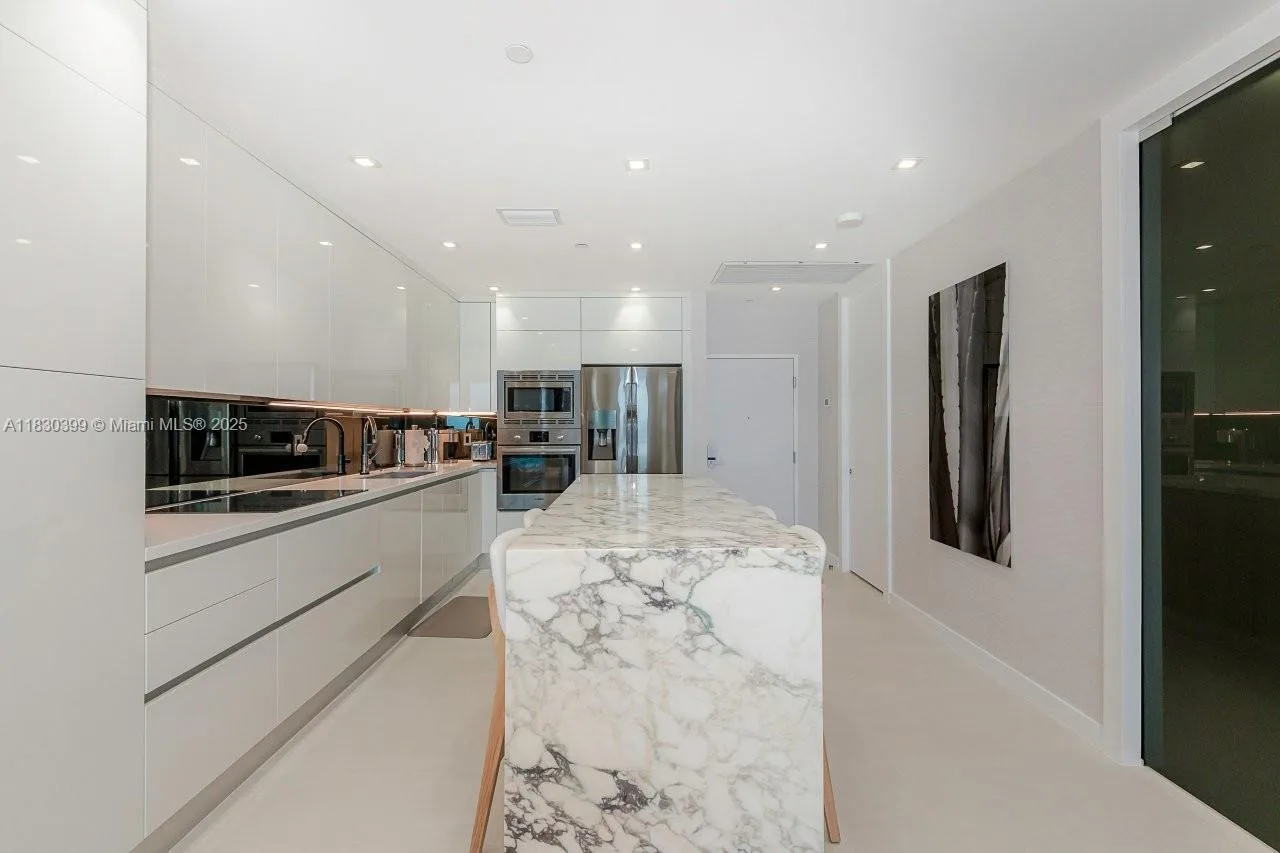 2301 Collins Ave # PH20, Miami Beach, FL 33139 photo 7