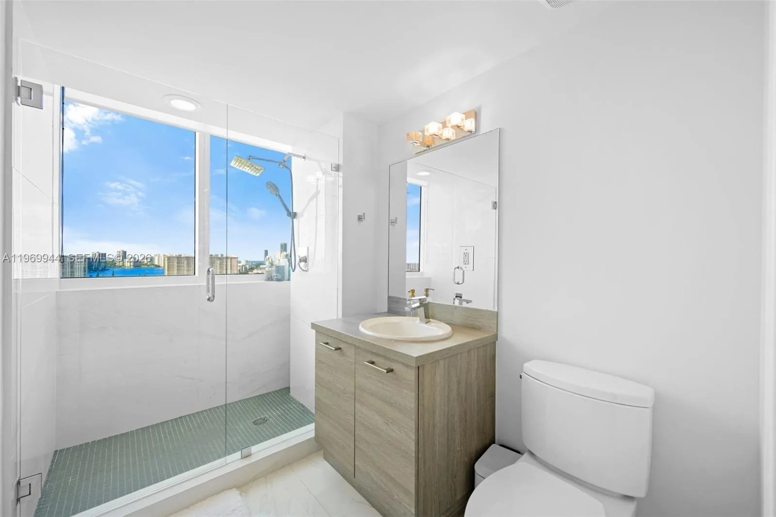 400 Sunny Isles Blvd # 2004, Sunny Isles Beach, FL 33160 photo 12
