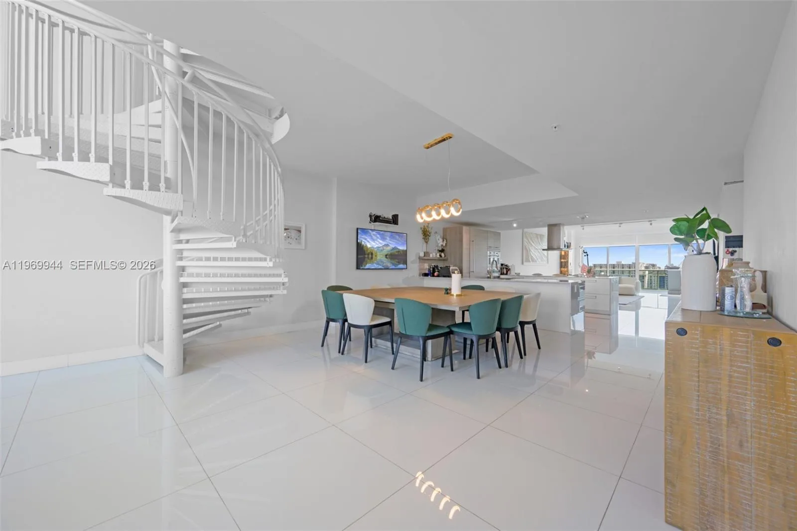 400 Sunny Isles Blvd # 2004, Sunny Isles Beach, FL 33160 photo 6