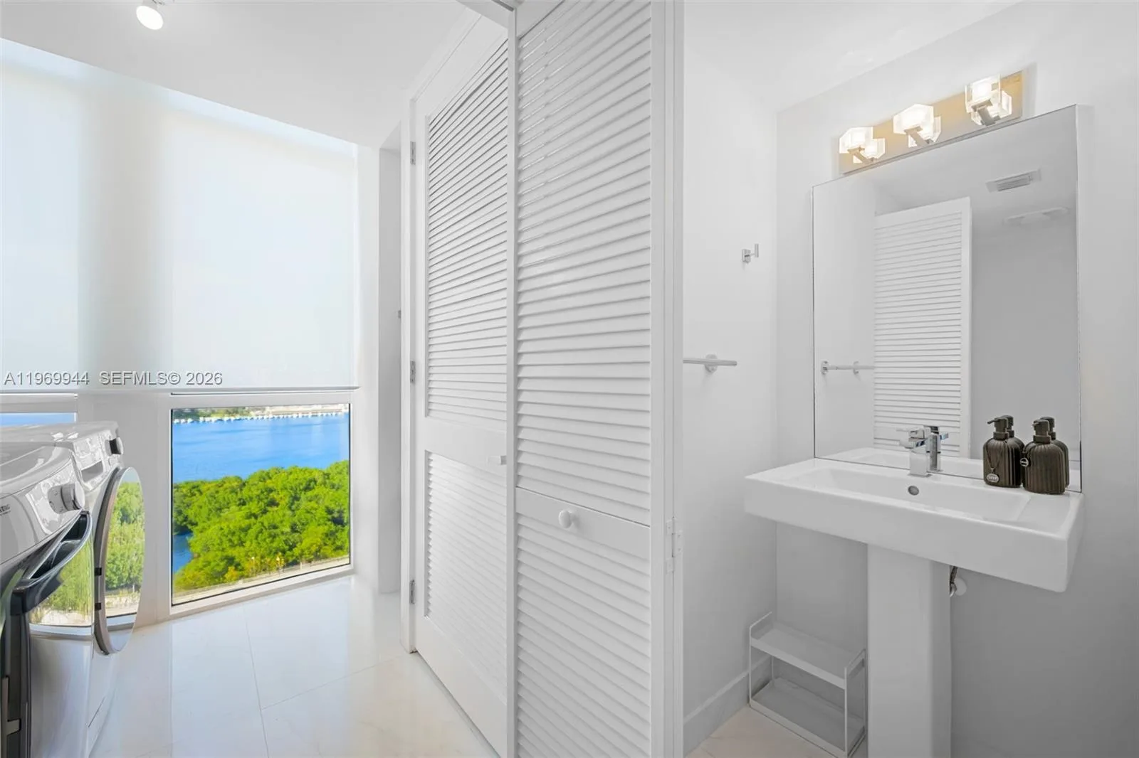 400 Sunny Isles Blvd # 2004, Sunny Isles Beach, FL 33160 photo 9