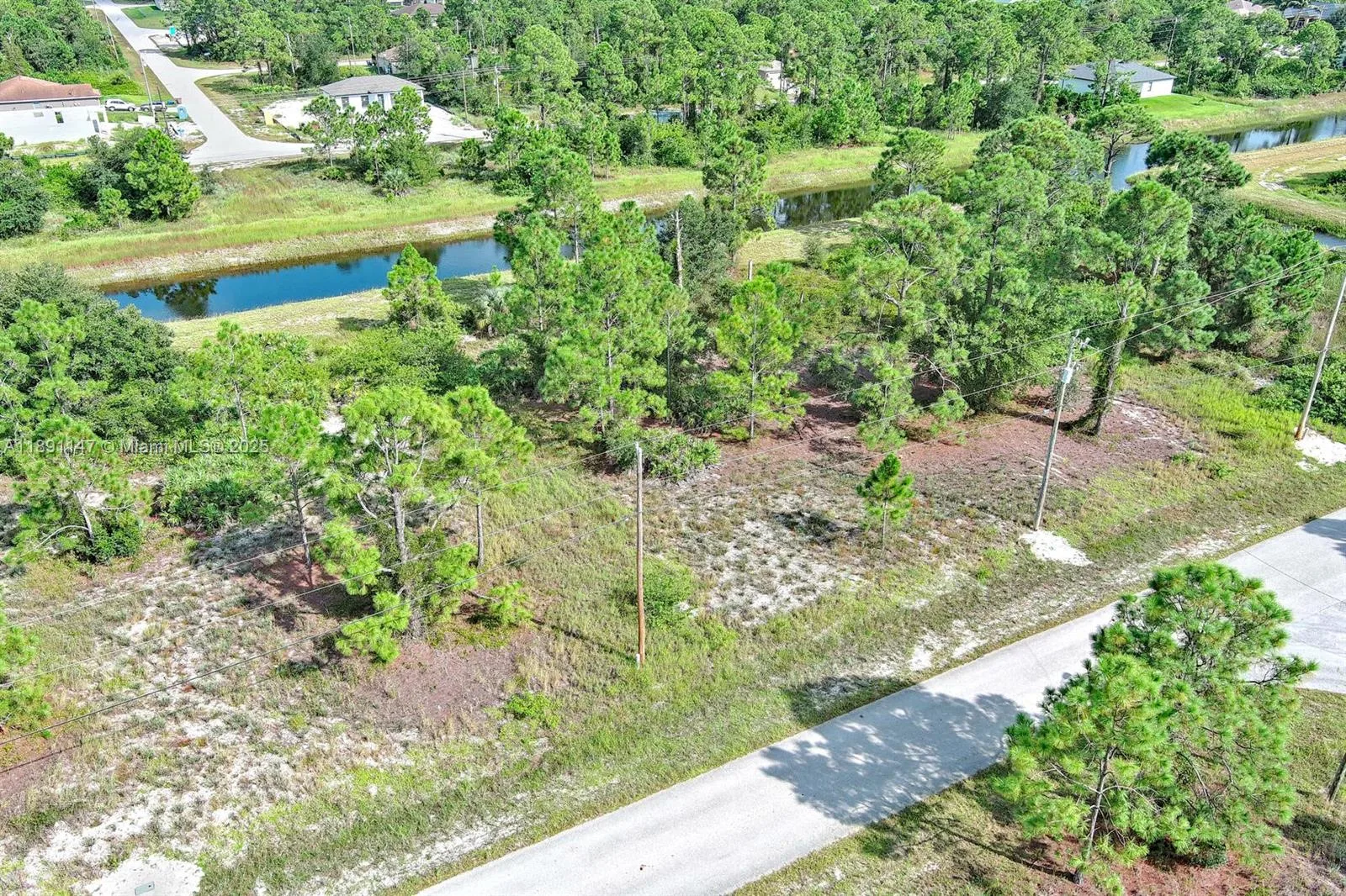 745 Troy Ave, Lehigh Acres, FL 33974 photo 11
