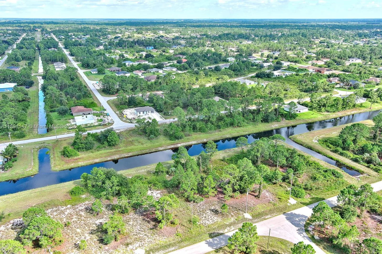 745 Troy Ave, Lehigh Acres, FL 33974 photo 4