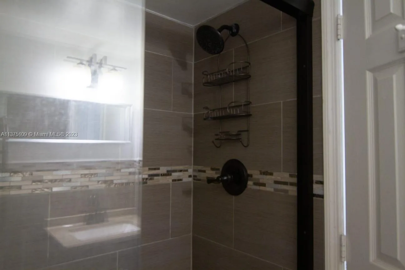 753 Michigan Ave # 3D, Miami Beach, FL 33139 photo 13