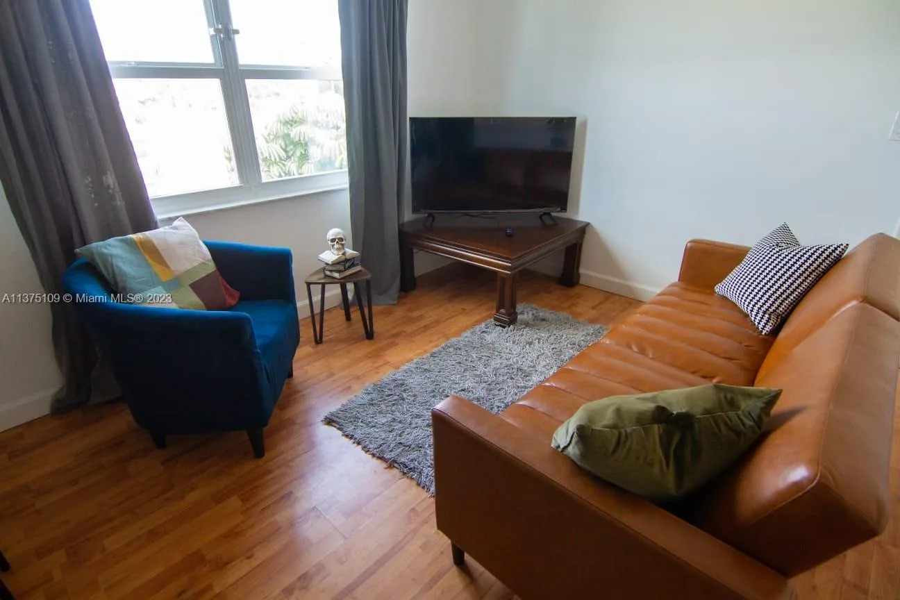 753 Michigan Ave # 3D, Miami Beach, FL 33139 photo 3