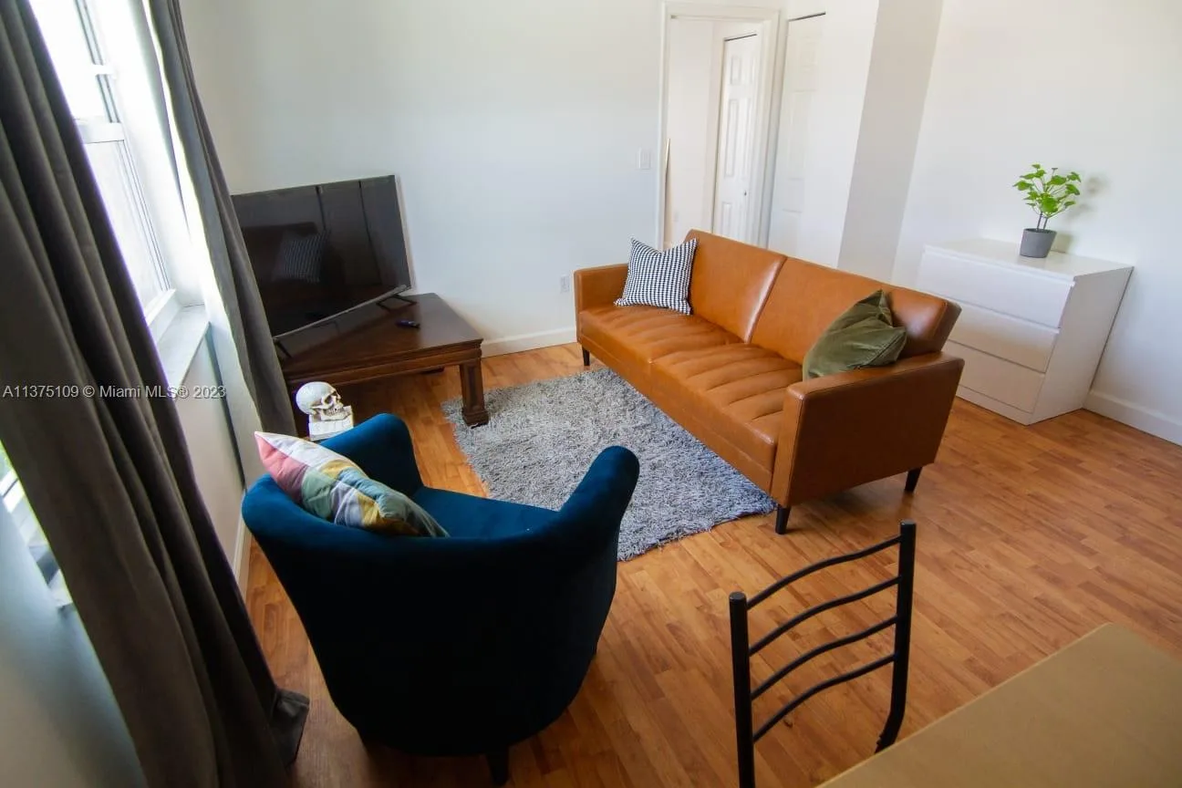 753 Michigan Ave # 3D, Miami Beach, FL 33139 photo 4