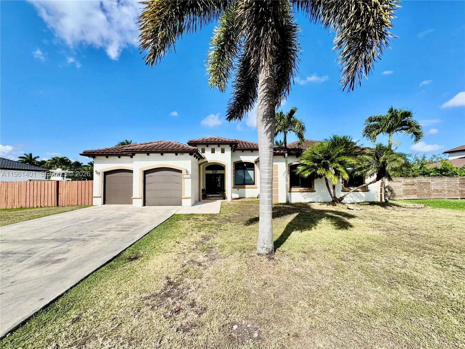 20449 SW 328th St, Homestead, FL 33030 photo 2