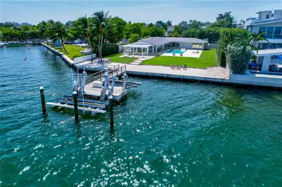 TROPICAL ISLE HOMES SUB 4