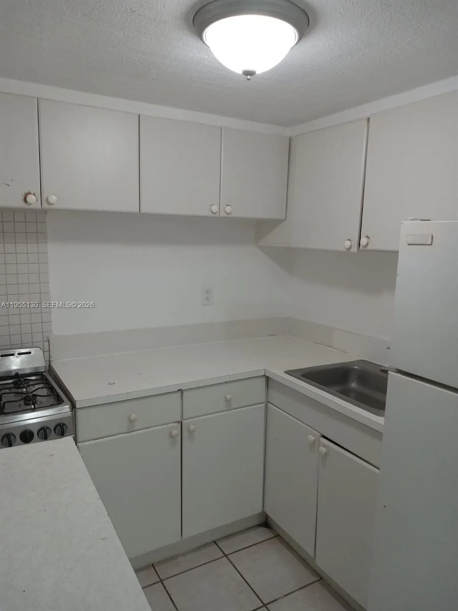 1230 W 54th St # 216A, Hialeah, FL 33012 photo 13