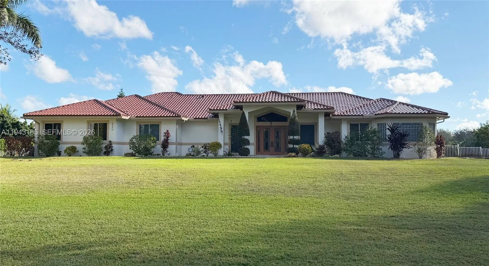 6550 SW 183rd Way, Southwest Ranches, FL 33331