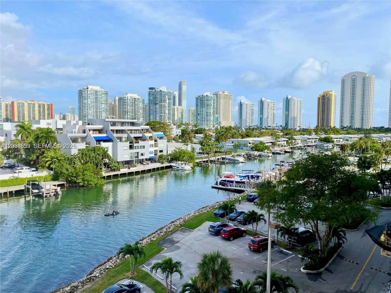 400 Kings Point Dr # 928, Sunny Isles Beach, FL 33160 photo 13