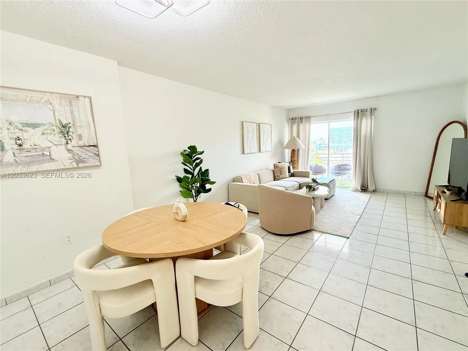 400 Kings Point Dr # 928, Sunny Isles Beach, FL 33160 photo 4