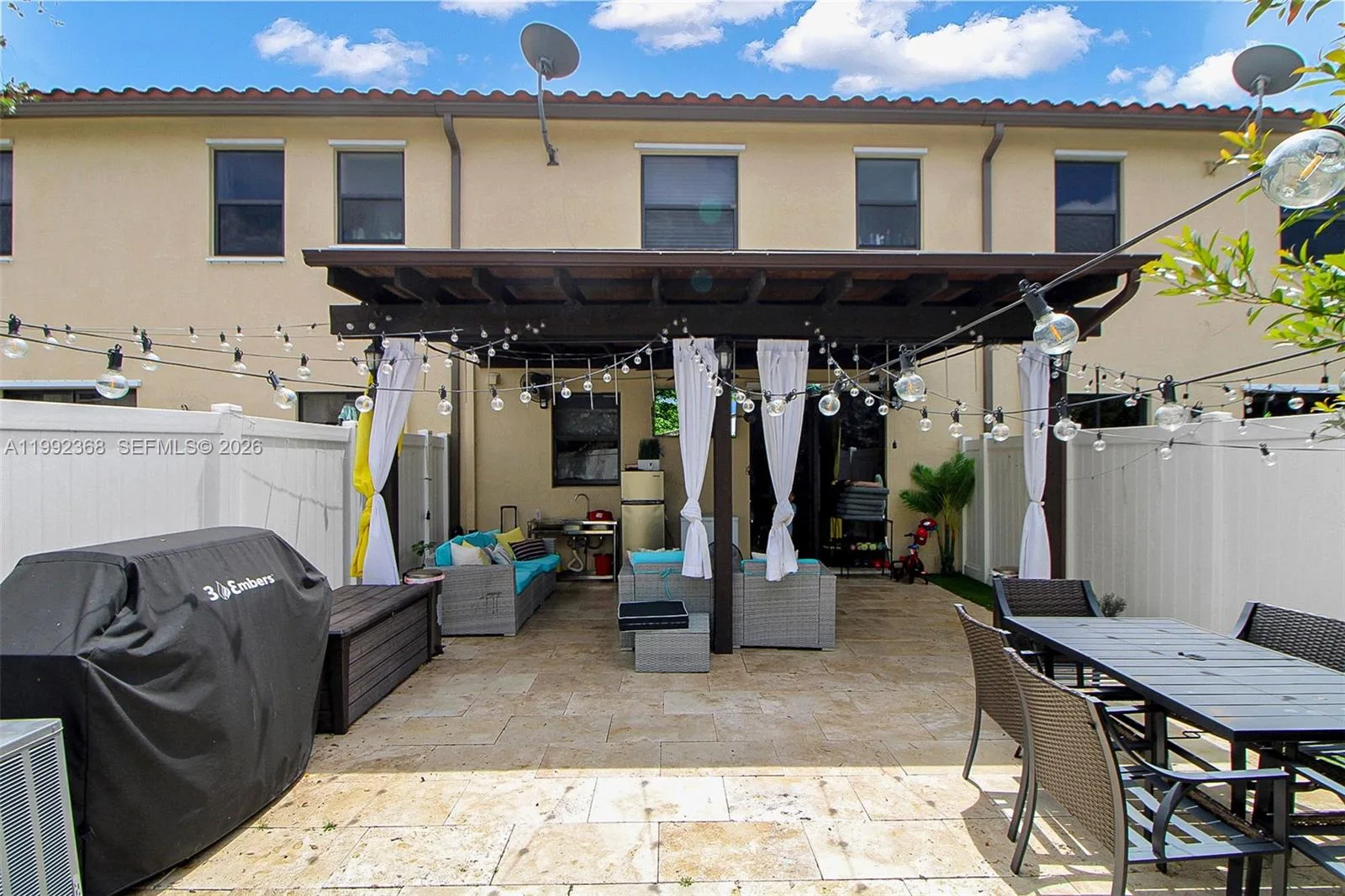 3323 W 90th Ter, Hialeah, FL 33018 photo 5