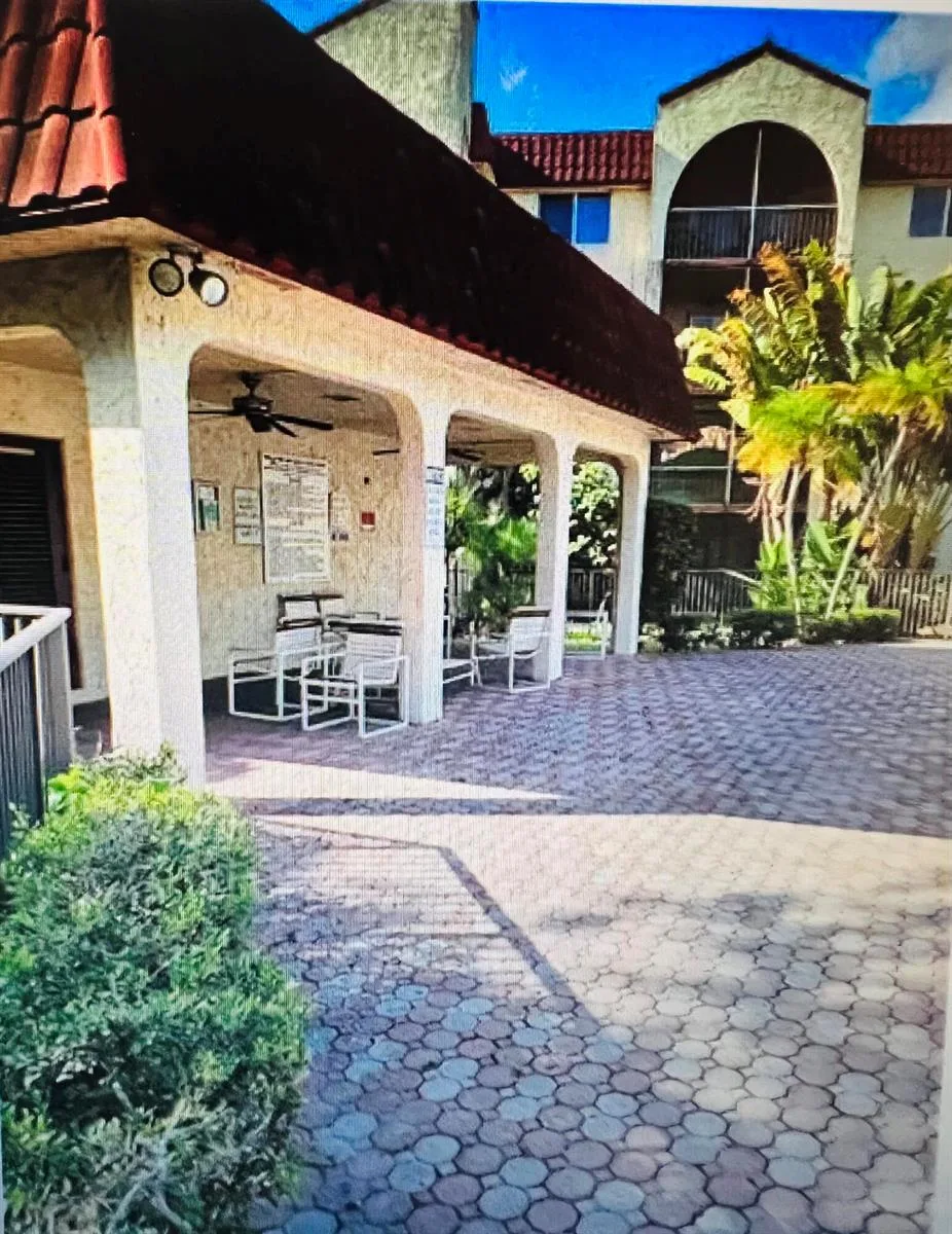 3330 Spanish Moss Terrace # 406, Lauderhill, FL 33319 photo 11