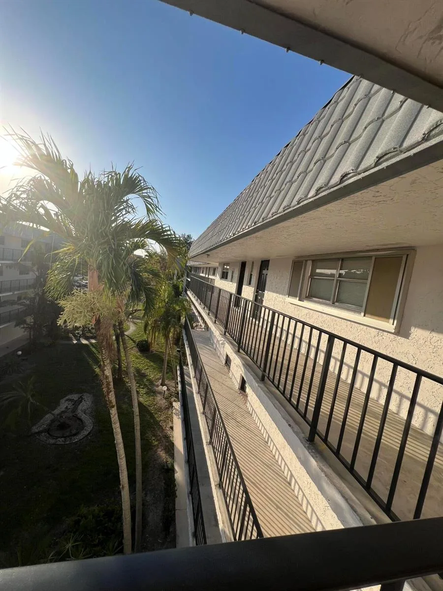 3330 Spanish Moss Terrace # 406, Lauderhill, FL 33319 photo 7