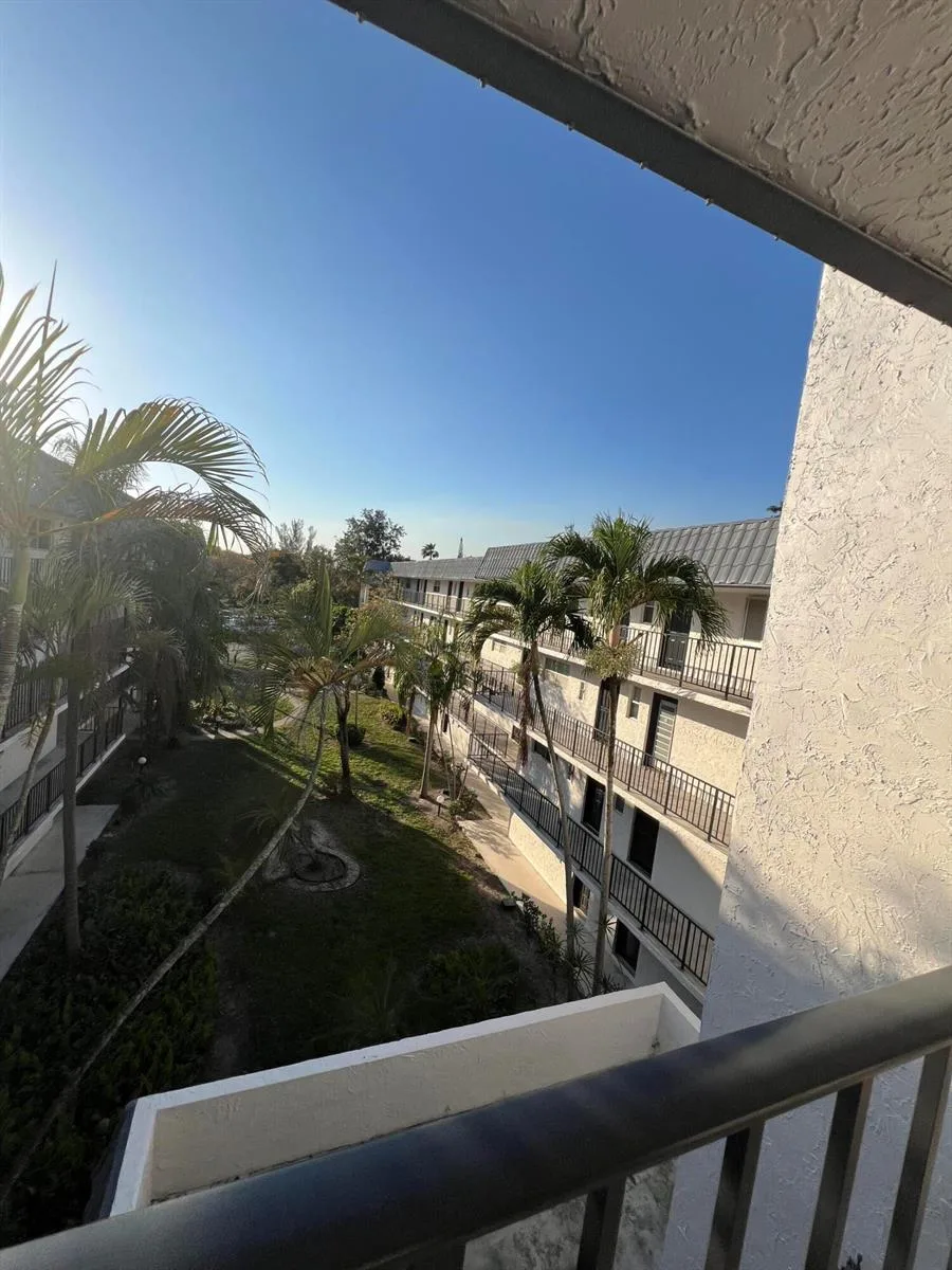 3330 Spanish Moss Terrace # 406, Lauderhill, FL 33319 photo 9