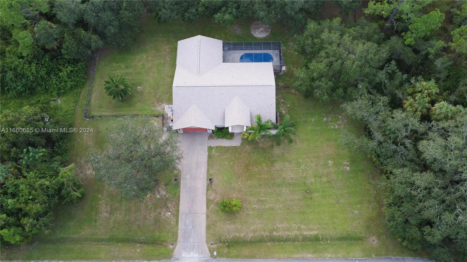 1209 Hamilton Ave, Lehigh Acres, FL 33972 photo 4