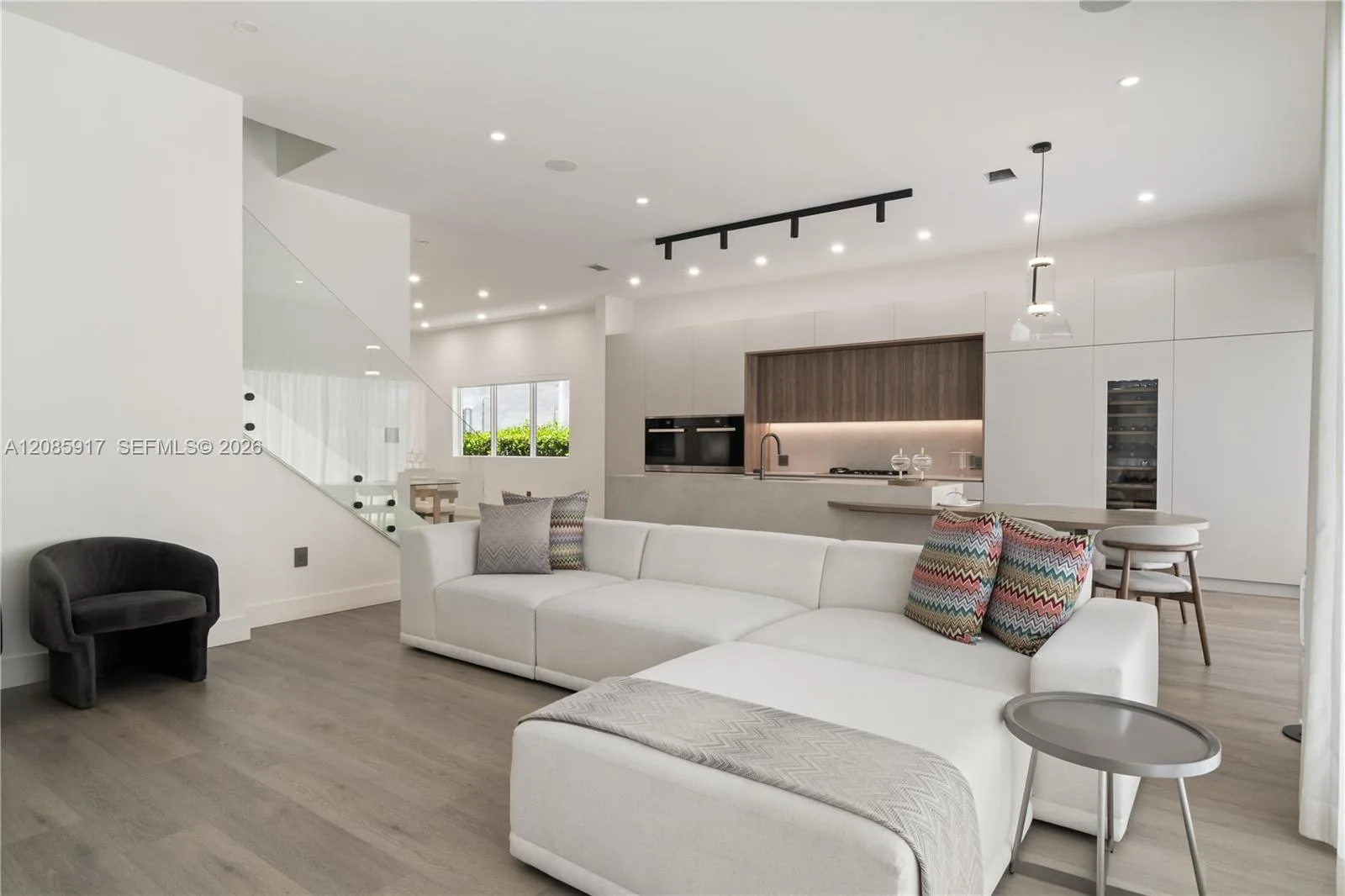 18955 Atlantic Blvd, Sunny Isles Beach, FL 33160