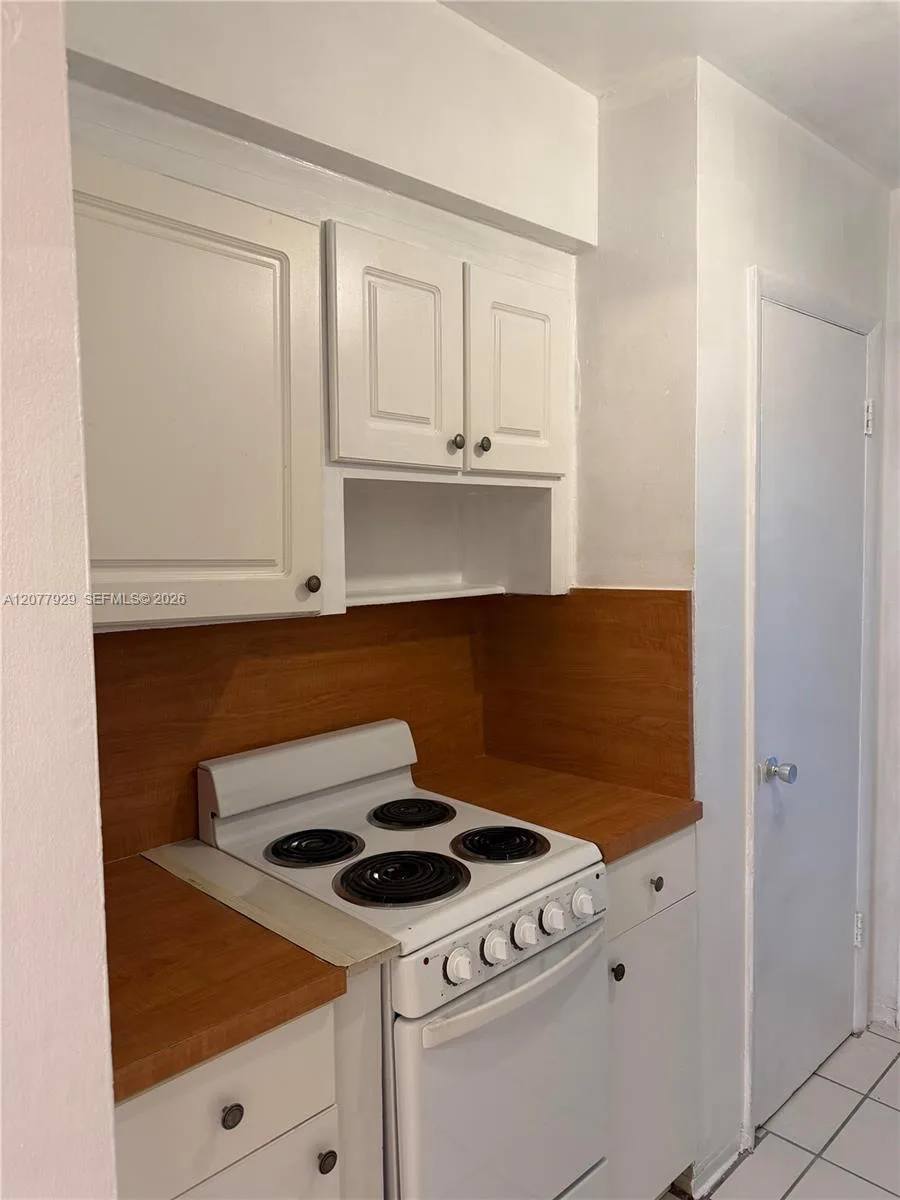 7811 Johnson St # 1E, Pembroke Pines, FL 33024 photo 12