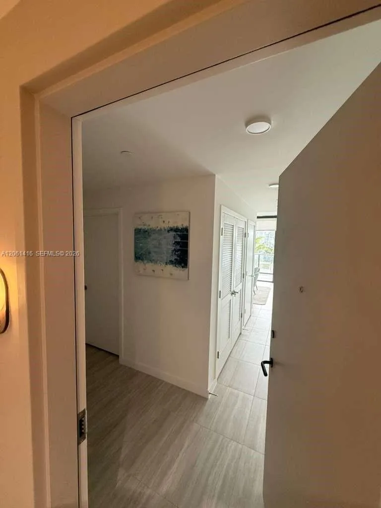 580 72nd St # 602, Miami Beach, FL 33141 photo 4