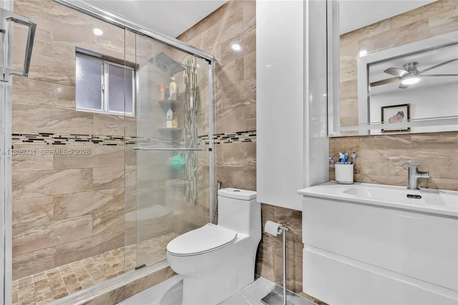 3118 W 71st Pl, Hialeah, FL 33018 photo 13
