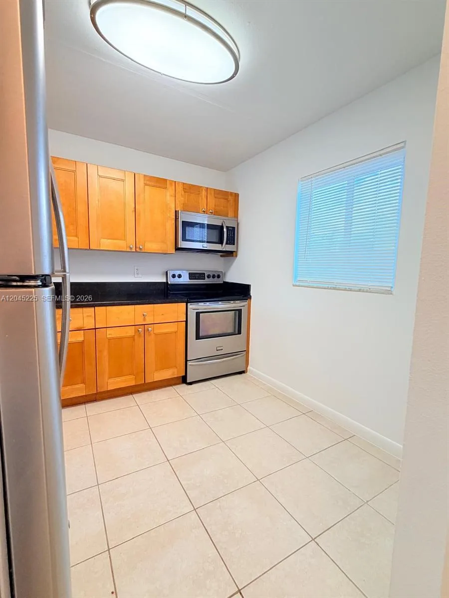 7705 Camino Real # B413, Miami, FL 33143 photo 3