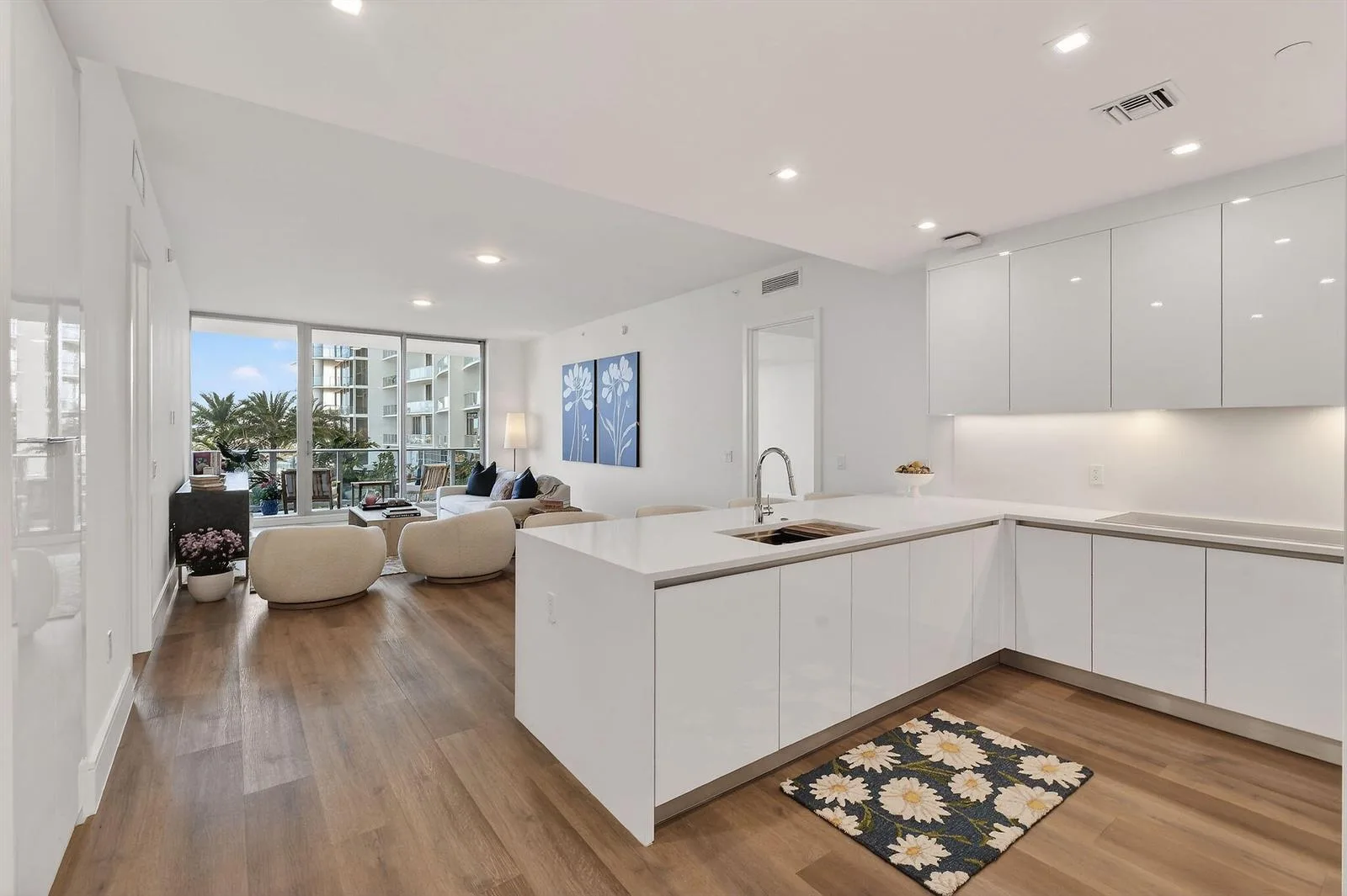 220 Lake Shore Drive # 715, Lake Park, FL 33403
