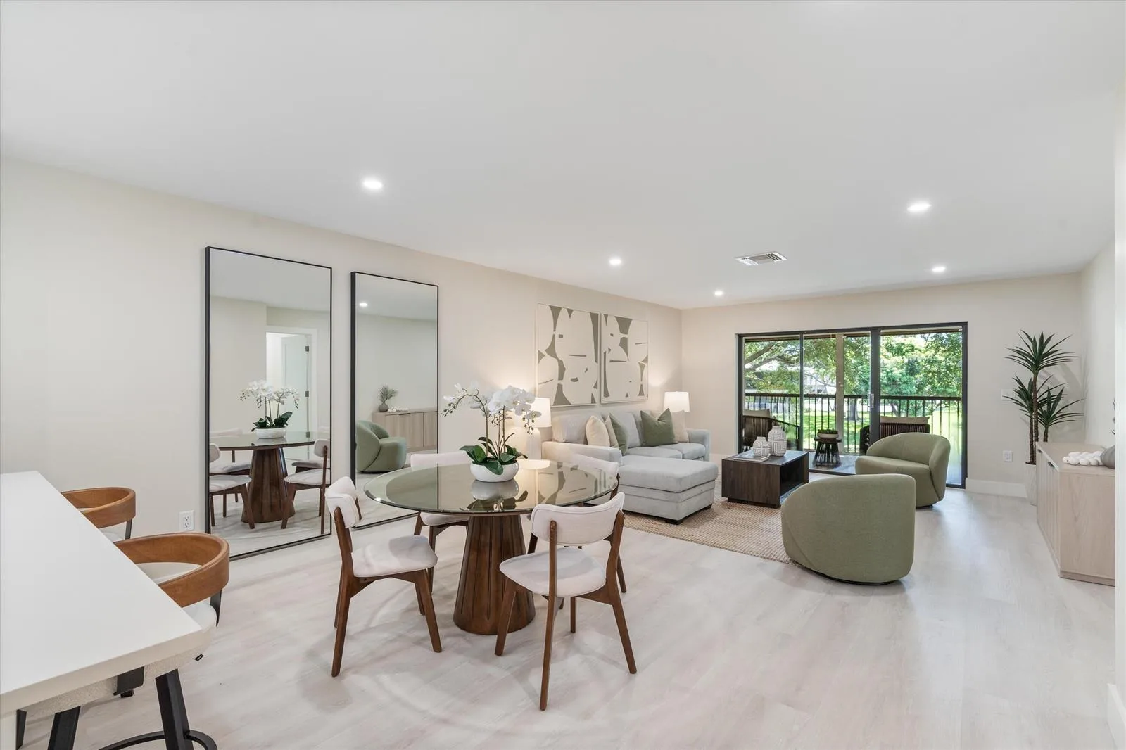 52 Stratford Lane W # F, Boynton Beach, FL 33436