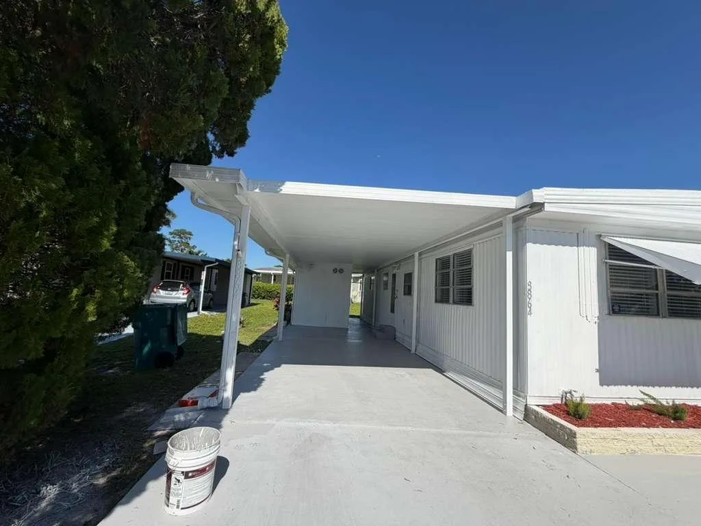 8864 Kings Drive, Boynton Beach, FL 33436 photo 2