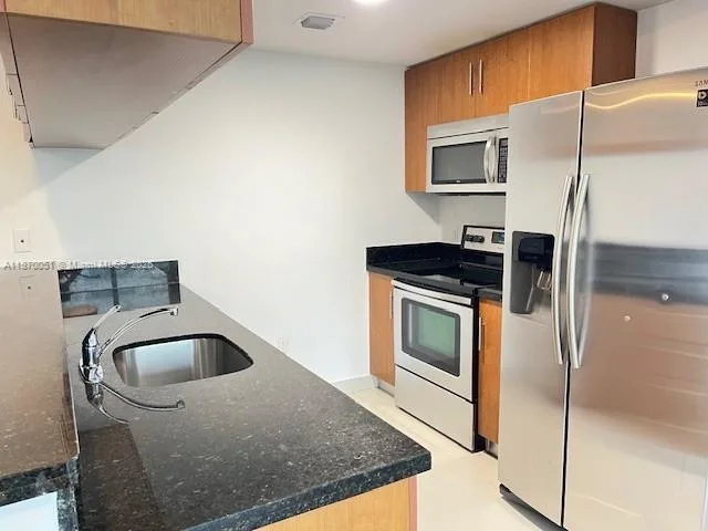 601 NE 23rd St # 1003, Miami, FL 33137 photo 12