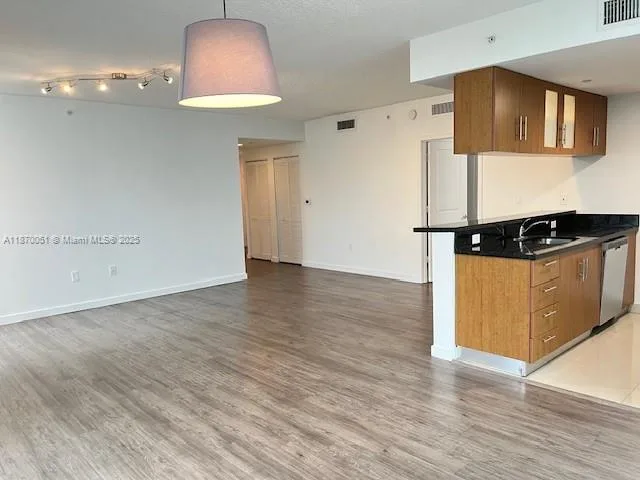601 NE 23rd St # 1003, Miami, FL 33137 photo 7