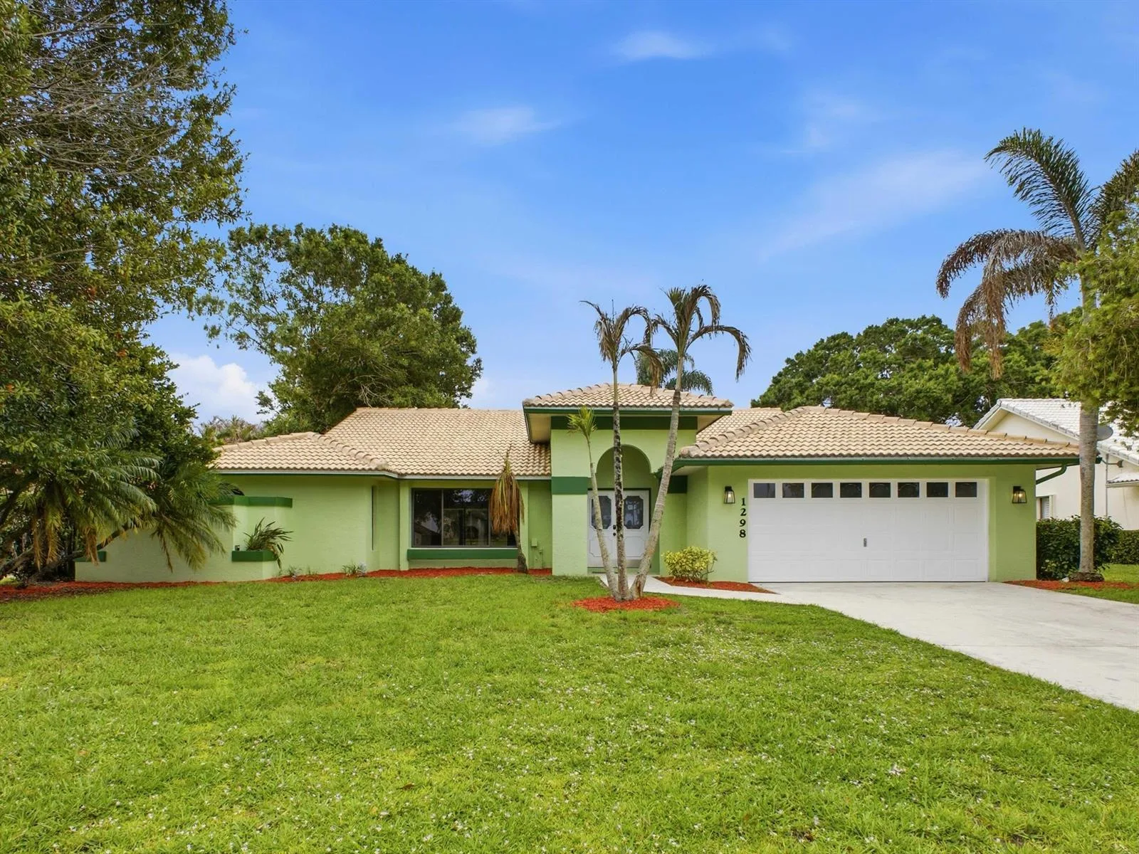 1298 SW Cedar Cove, Port St. Lucie, FL 34986