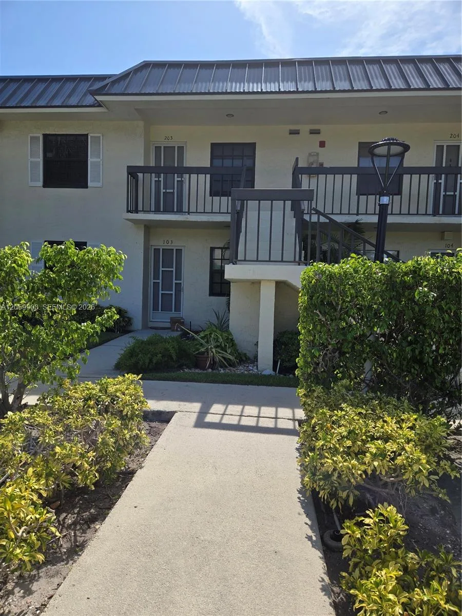 3020 Florida Blvd # 203-C, Delray Beach, FL 33483