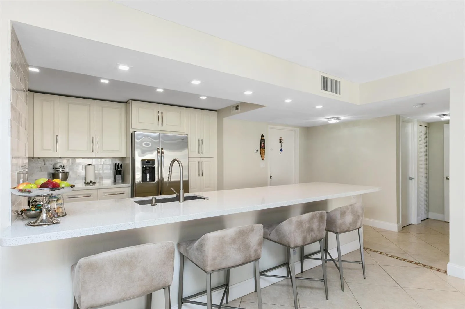 1147 Hillsboro Mile # 803, Hillsboro Beach, FL 33062 photo 3
