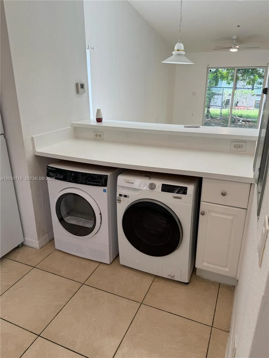 3826 SW 48th Ave # 3826, Hollywood, FL 33023 photo 6
