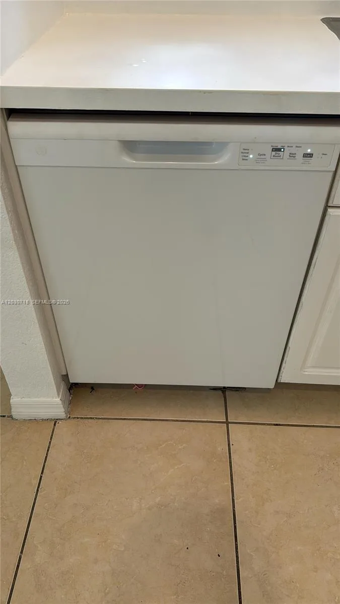 3826 SW 48th Ave # 3826, Hollywood, FL 33023 photo 9