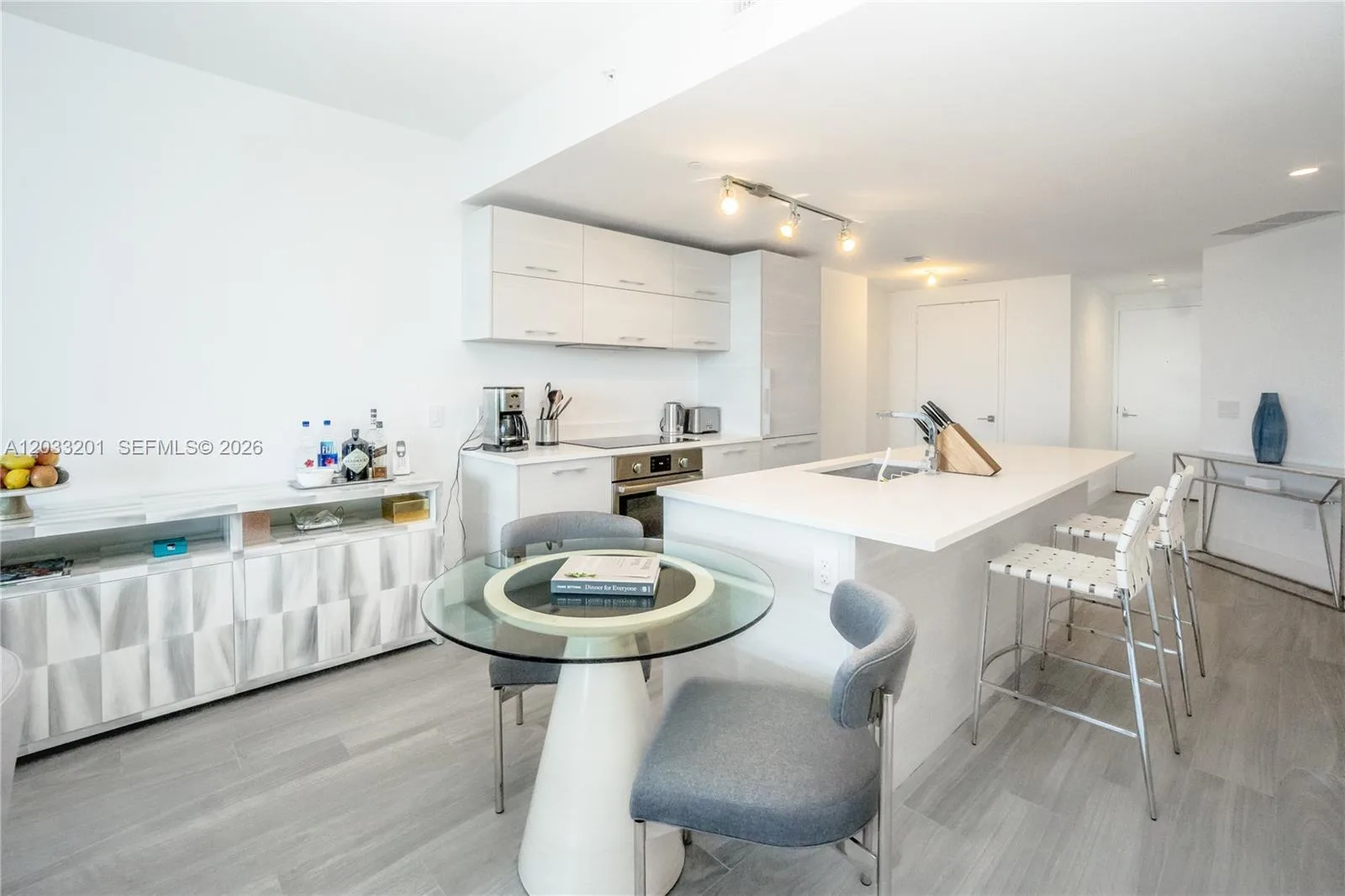 650 NE 32nd St # 3505, Miami, FL 33137 photo 5